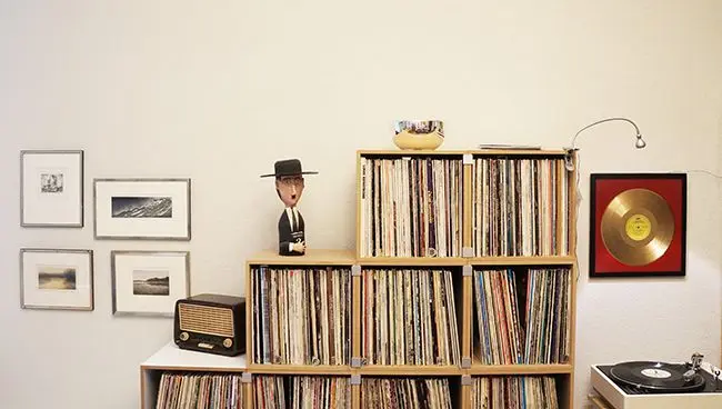 Stufenregal für Schallplatten Blog, Schallplattenregale, naturpur