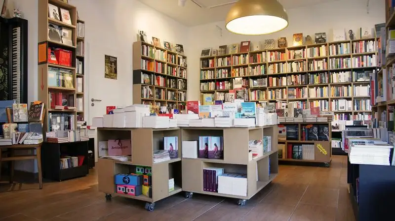 Blog, Geschäftskunden, Bücherregale