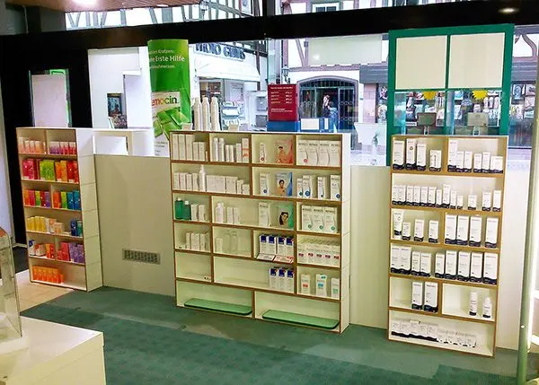Warenregale für Kosmetik Blog, Geschäftskunden, Warenregal, Apotheke