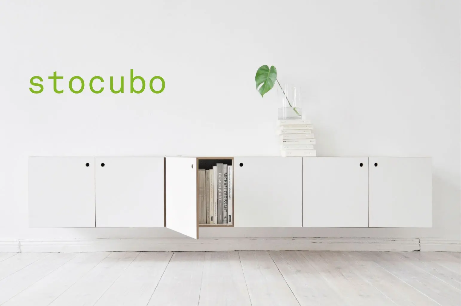 Minimalistisches Wand-Sideboard mit Türen Minimalistisches Wand-Sideboard, Wandanrichte