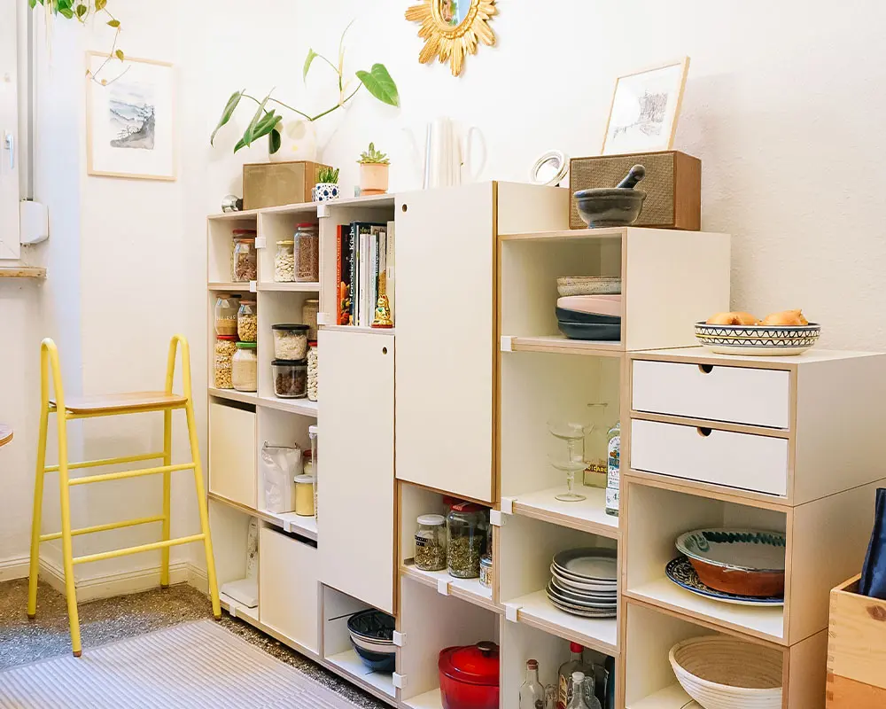 Kundenbilder, Homestory, stocubos, Jubiläum, Mathilde, Küche, hochkant, Hocker, gelb