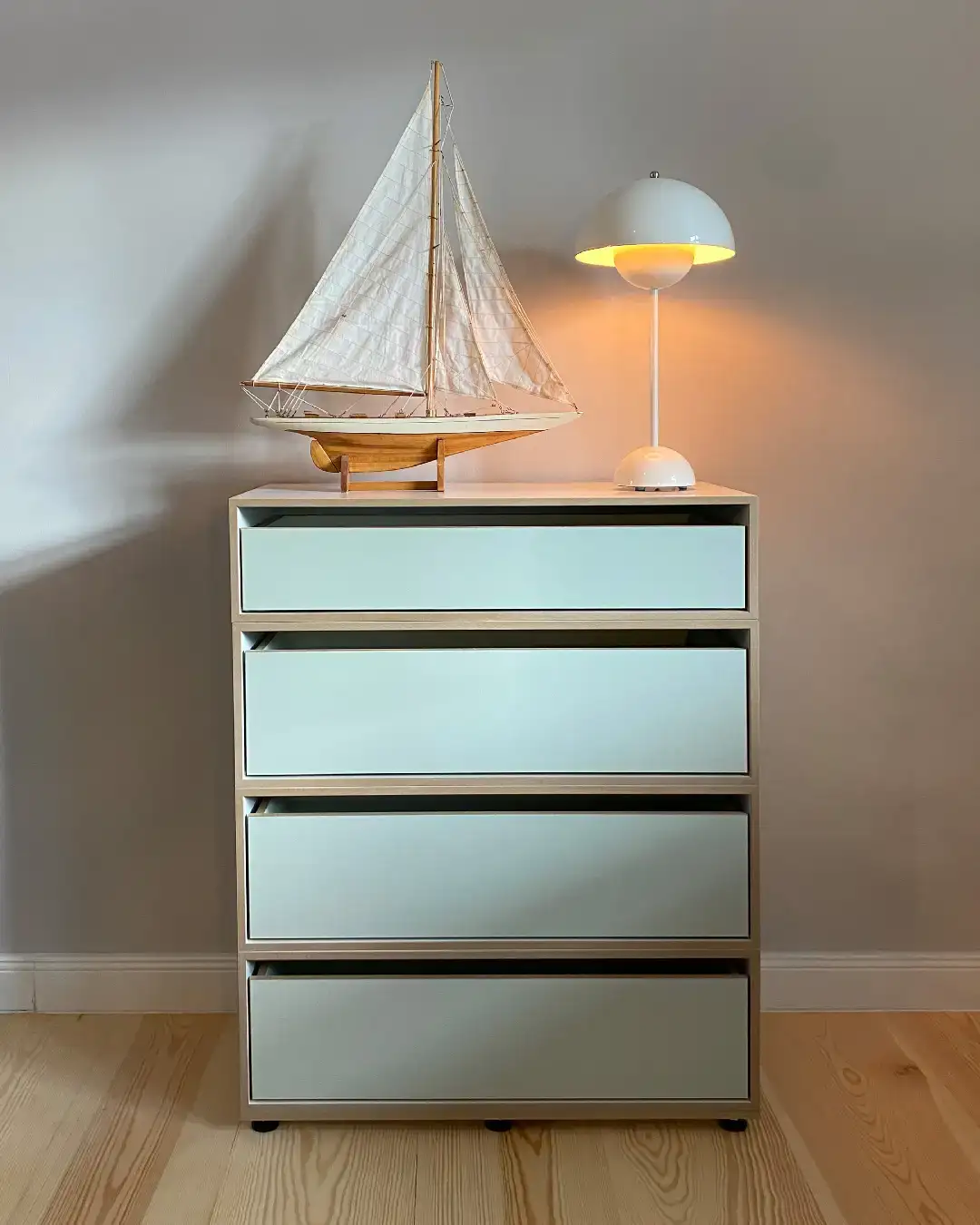 Koop, Mitteninmitte, Große Kommode