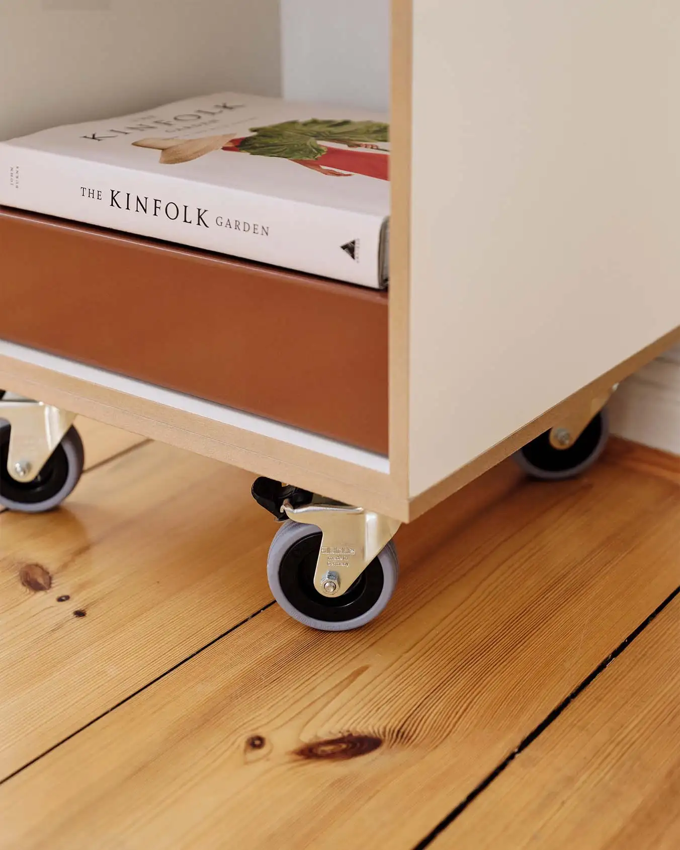 Product Page, LP-Rollcontainer, Rollen