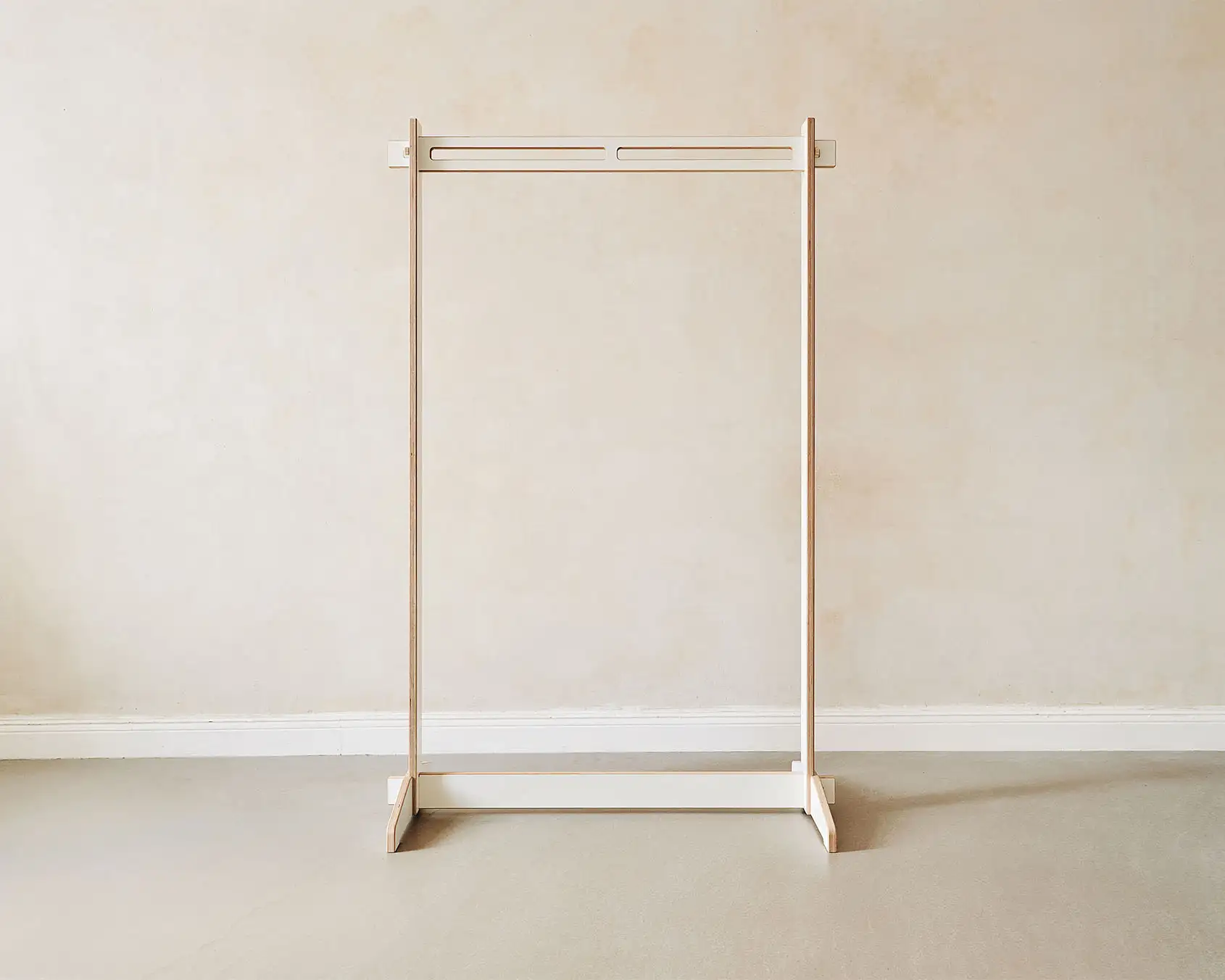 Garderobe Product Page, Garderobe, leer