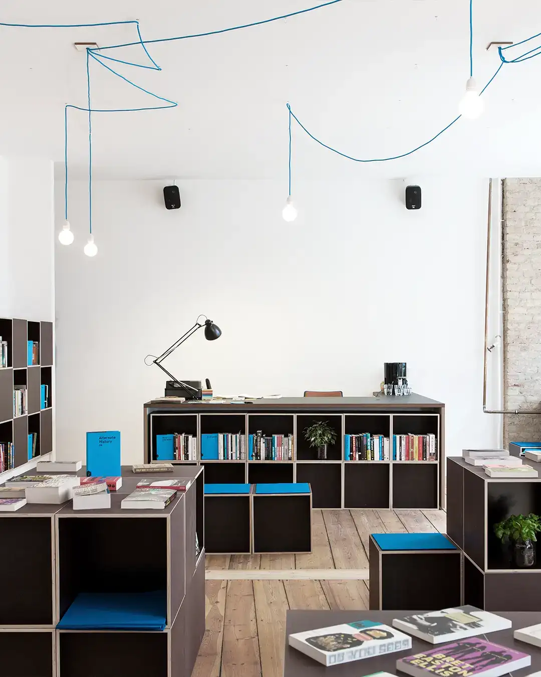 stocubo für Buchhandlungen Geschäftskundinnen, Geschäftskunden, B2B, Black Edition, schwarze Cubes, schwarz, Buchhandlung, 70