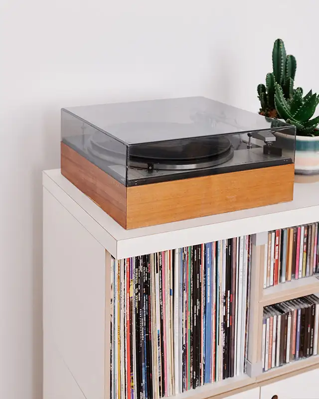 HiFi-Regalauflage Product Page, LP Sideboard mit Single Box, HiFi-Regalauflage, Grammofon