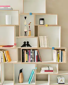 Product Page, Regal für Taschenbücher, halbe Tiefe, bunte Kunststoffklammer