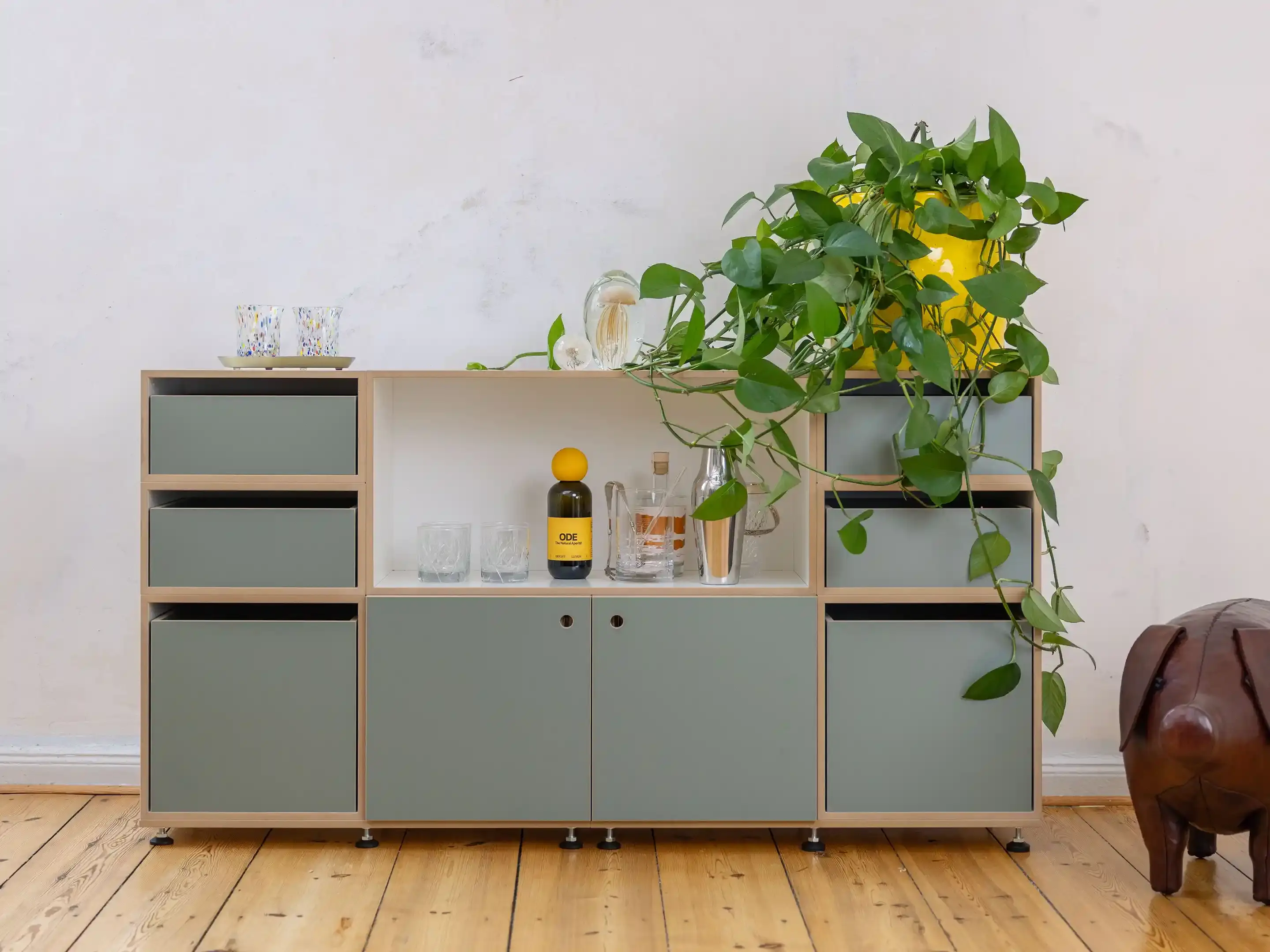 Sideboard in Eukalyptusgrün Schlafzimmer, Wohnzimmer, Sideboards, Kommode, Eukalyptus, 3x4, 30