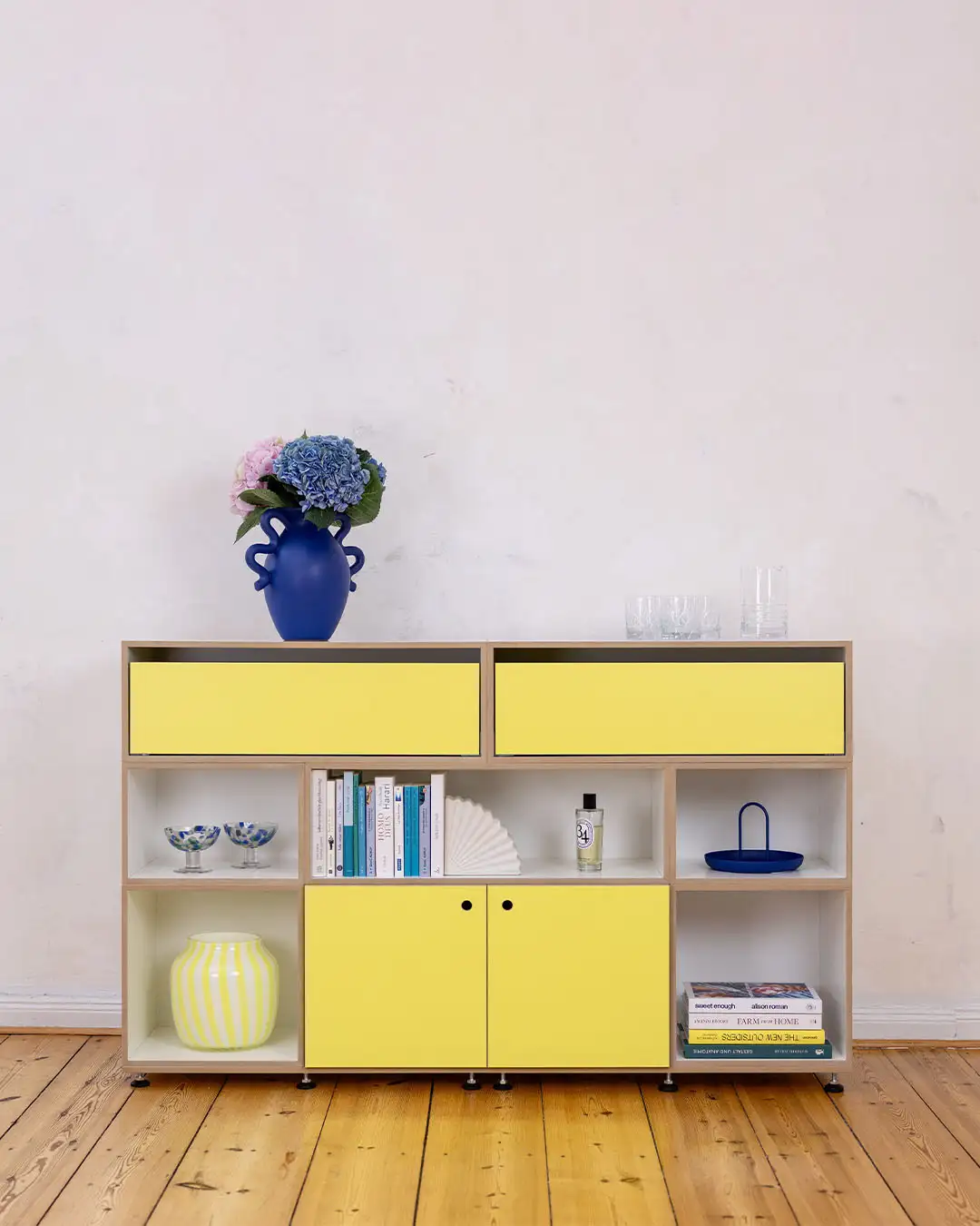 Schlafzimmer, Wohnzimmer, Flur, Sideboard, Highboard gelbe Schubladen, Kommode, Zitrusgelb, Gelb, Schubladen, 4x5, 5