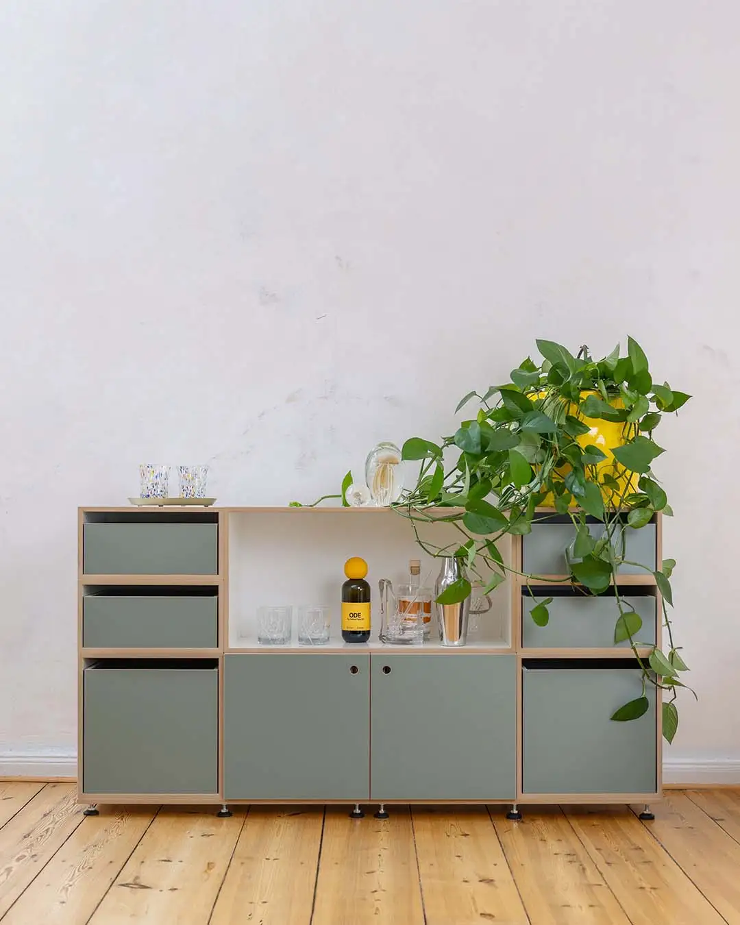 Sideboard in Eukalyptusgrün Schlafzimmer, Wohnzimmer, Sideboards, Kommode, Eukalyptus, 4x5, 4