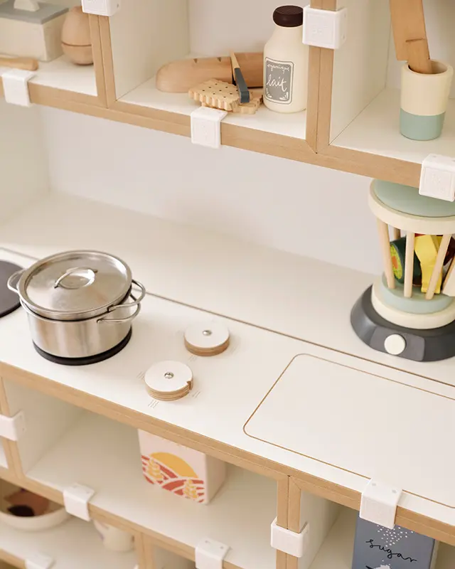 Kinderregale, 3-in-1-Kiezladen, Detail, Küche