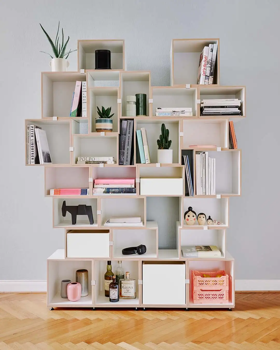 Bücherregal mit Einschüben Bücherregale, Wohnzimmerregale, Bücherregal mit Einschüben, 1:1 Einschub, 2:3 Einschub, 1:2 Einschub, Retusche, 4x5, 4