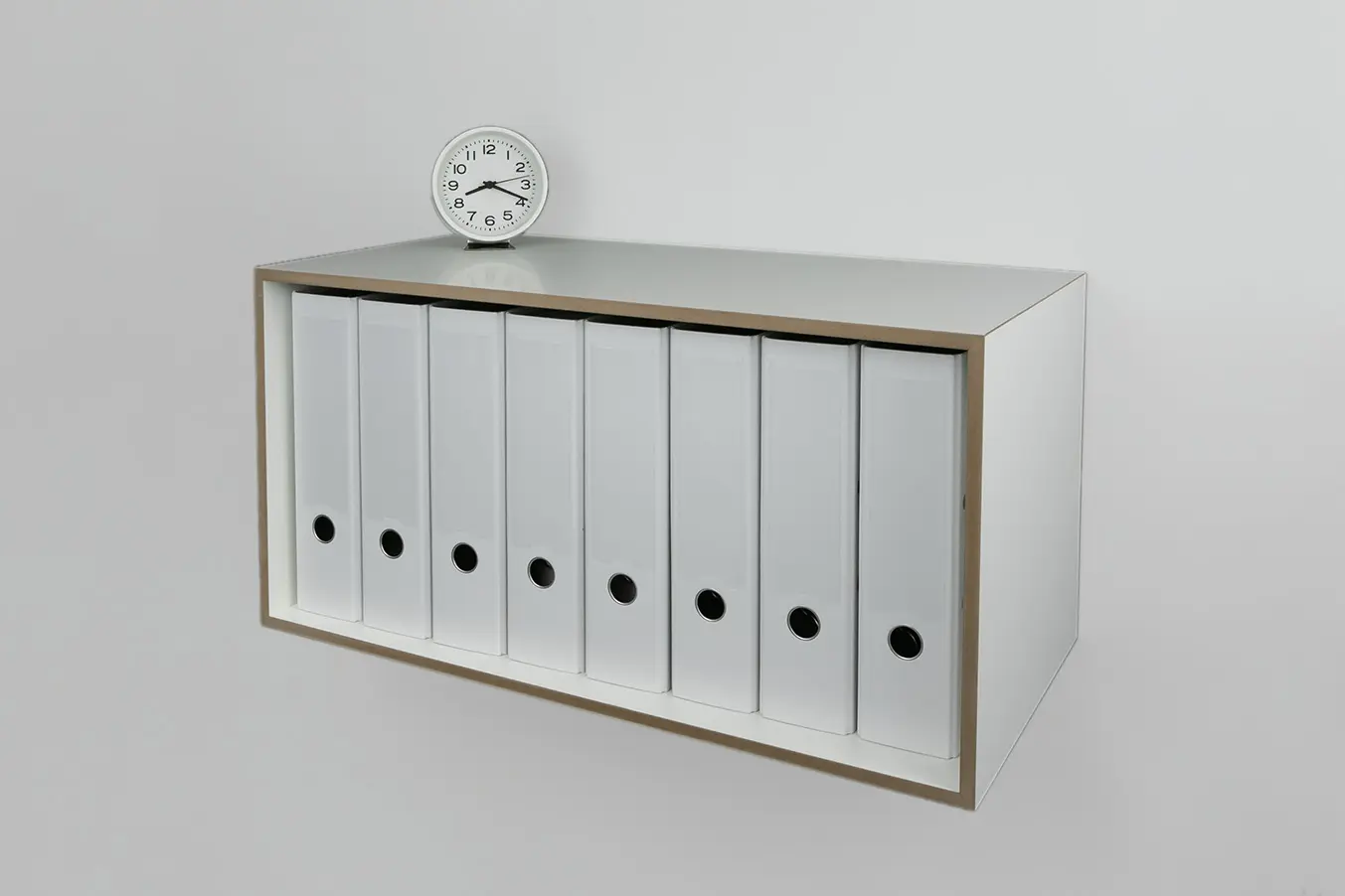 Regalsystem, 2:1 Modul, grauer Hintergrund, Ordner