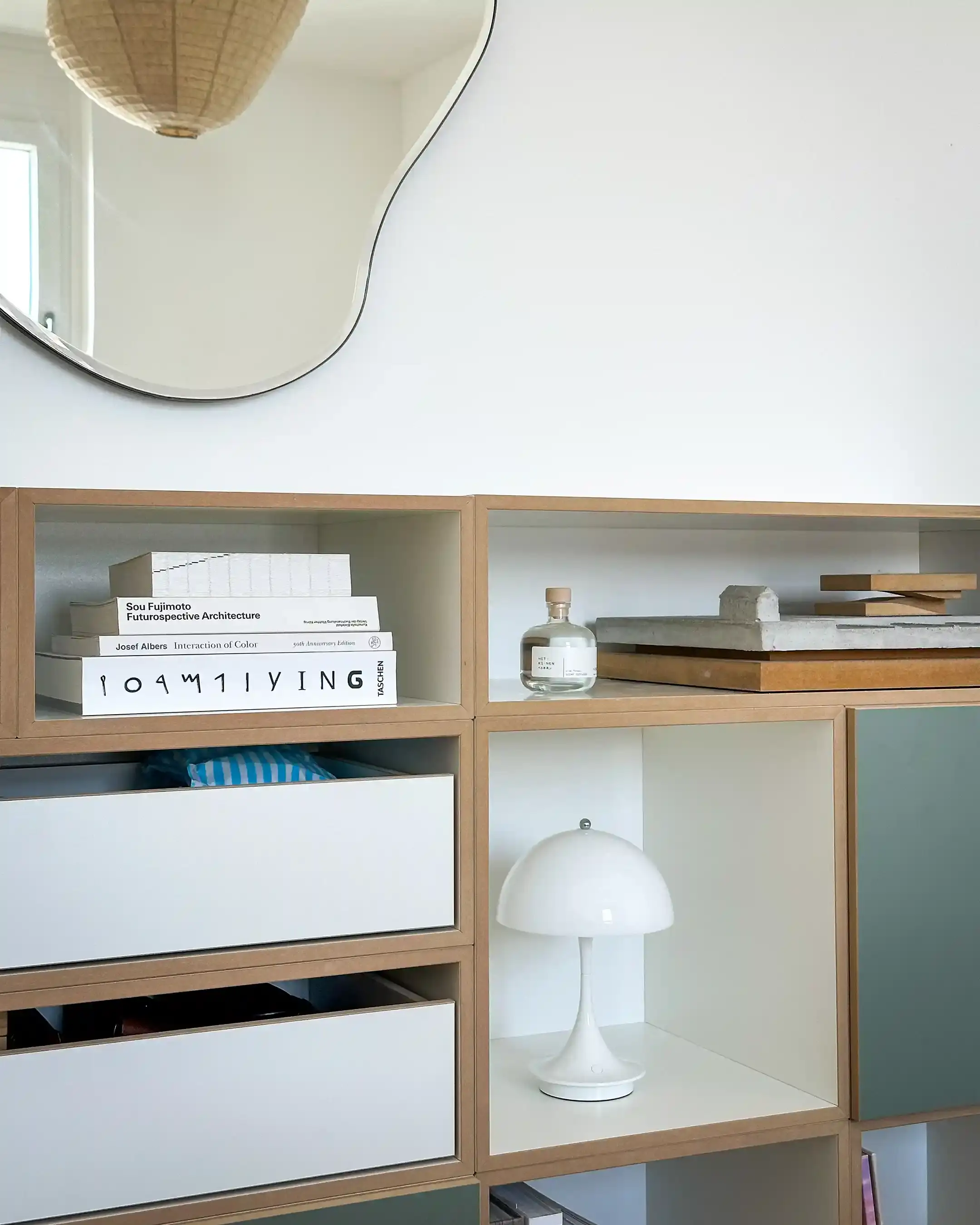 Highboard in Eukalyptusgrün Koop, Strick Yoga, Detail, 4x5, 30