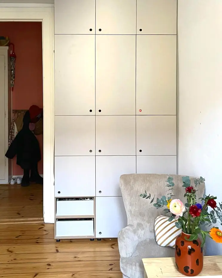 Großer Wandschrank Kundenbilder, Wandschrank, 2:1 Hochkant mit Tür, kaschmirgrau