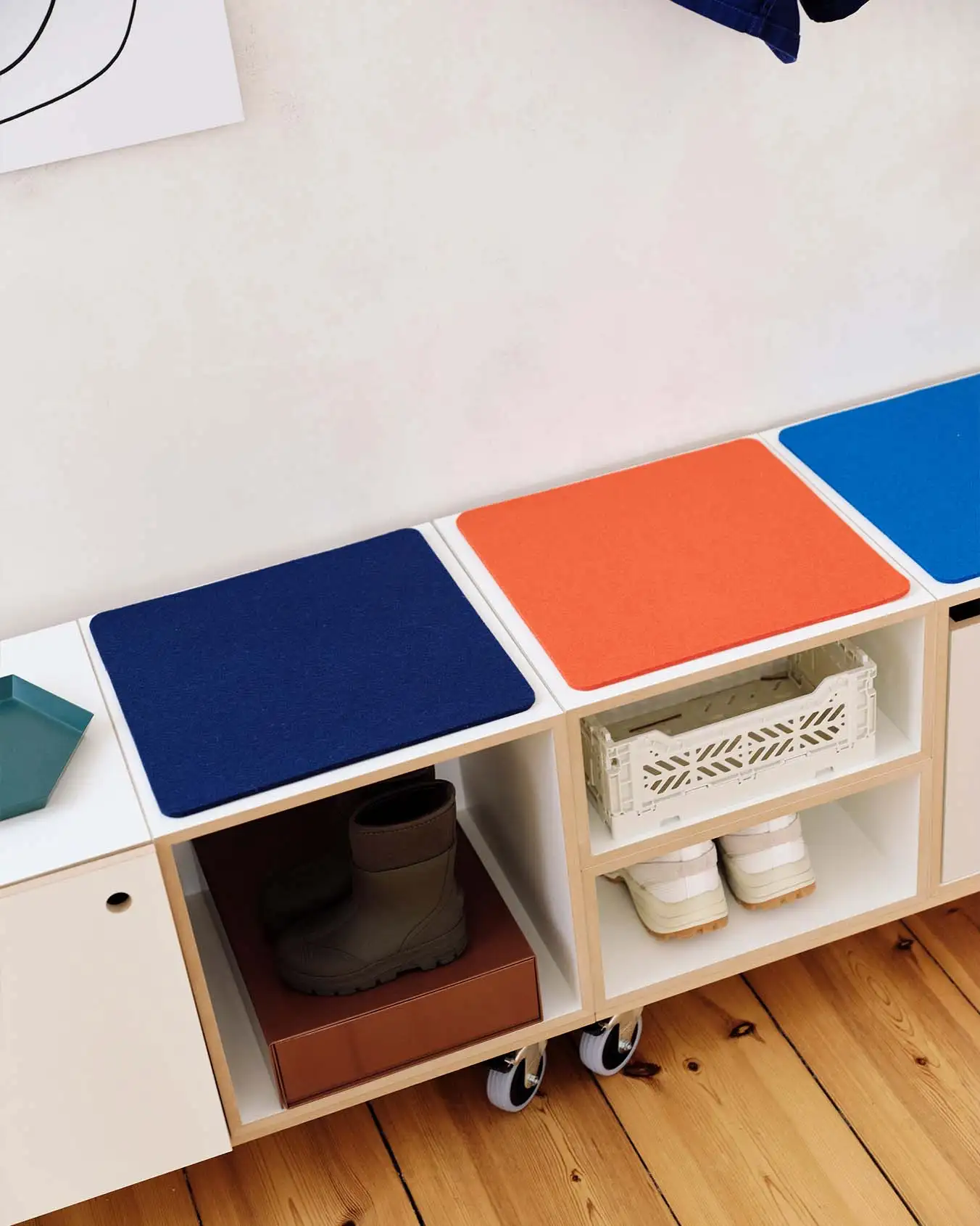 Flur, stocubo Bank auf Rollen, Filz Sitzkissen, Detail