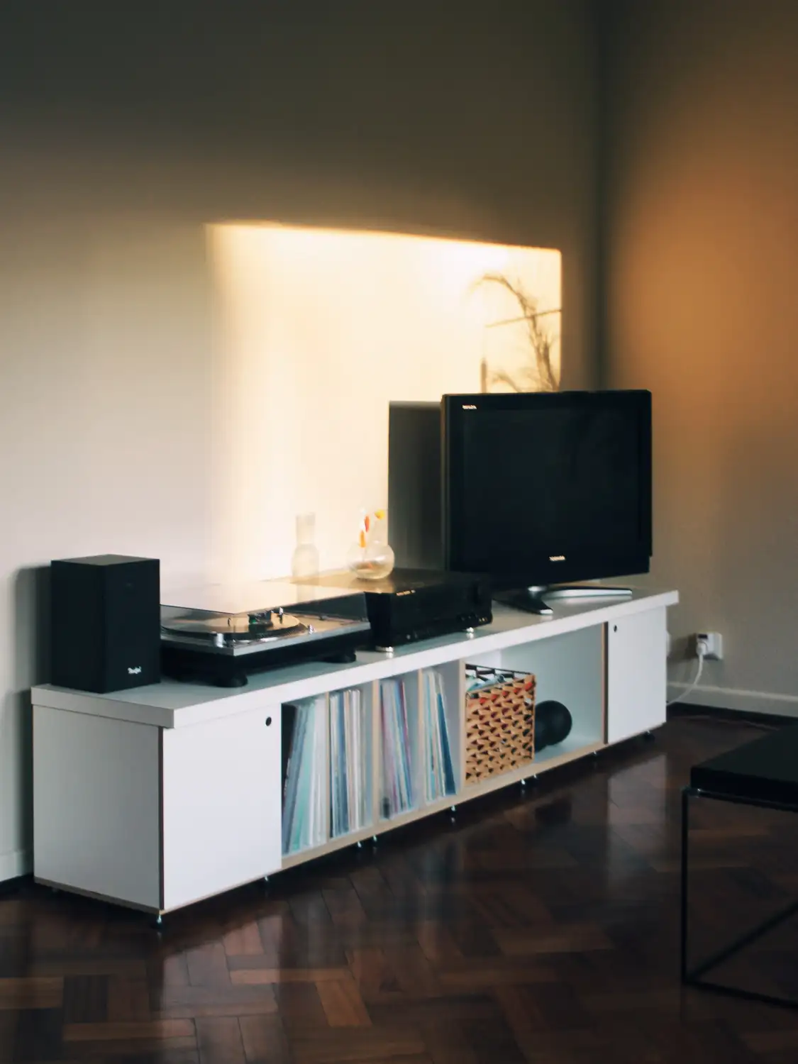 Kundenbilder, Wohnzimmerregale, Schallplattenregale, Sideboards, Lowboard, TV