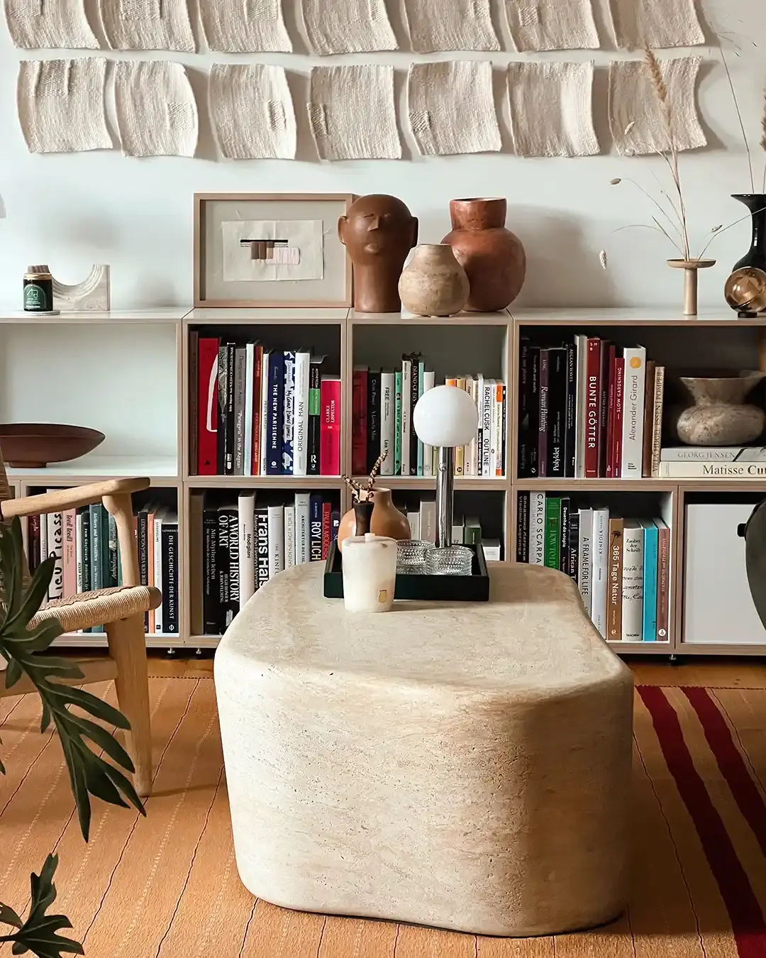 Sideboard für Kunst- und Designbücher Koop, Igor Josif,  Bücherregale, Wohnzimmerregale, Sideboards, 4x5, 40