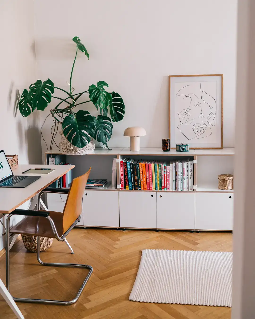Koop, Sideboards, Bücherrregale, Home-Office, The Hungry Warrior, Shabnam, 4x5, 70