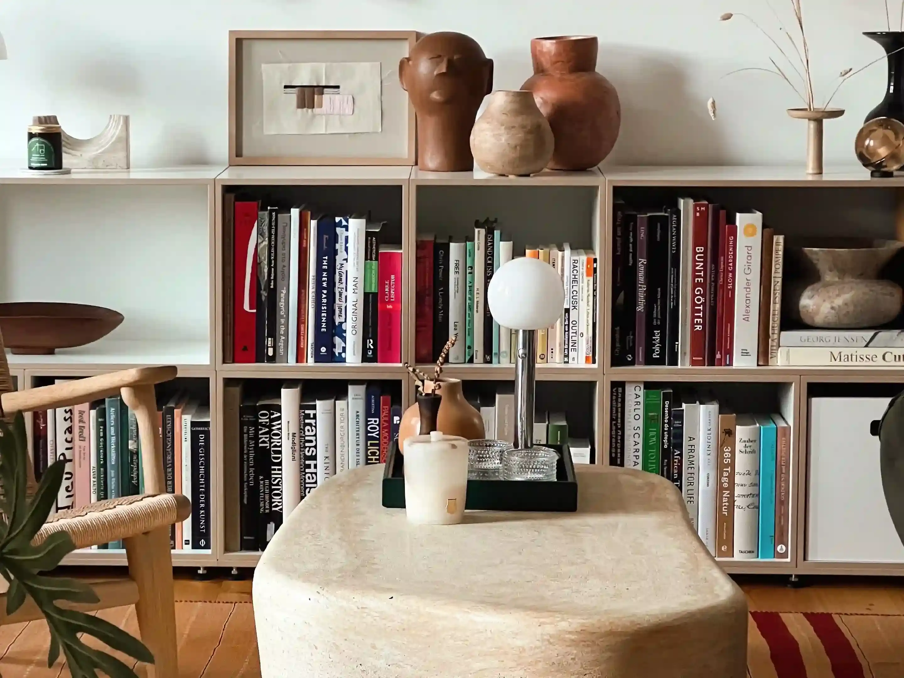 Sideboard für Kunst- und Designbücher Koop, Igor, @Igorjosif, Bücherregale, Wohnzimmerregale, Sideboards, 10