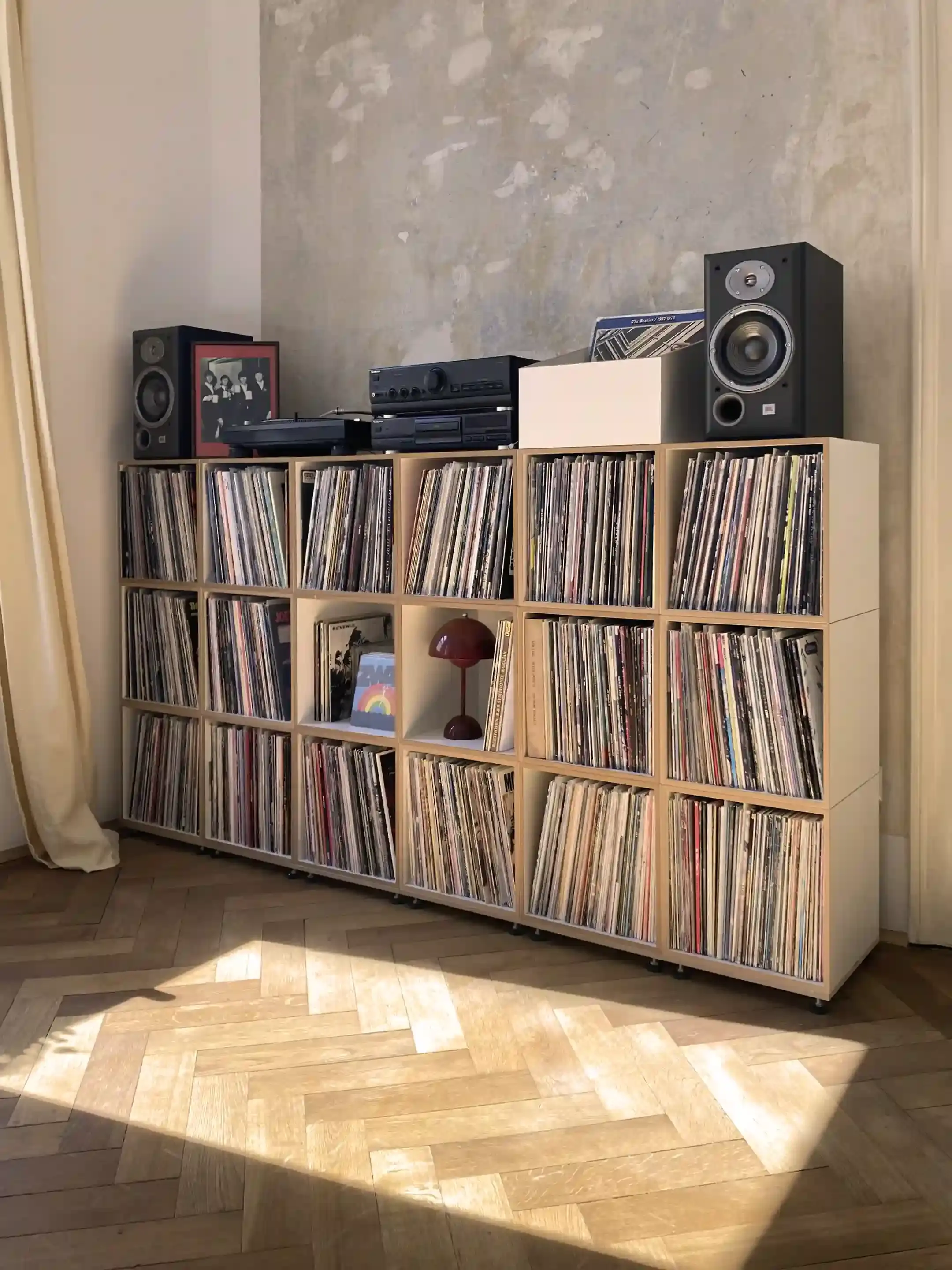 Vielseitiges Plattenregal Schallplattenregale, Wohnzimmerregale, Kundenbilder, Vielseitiges Plattenregal, LP-Box, 1:1 Modul, 3x4, 10