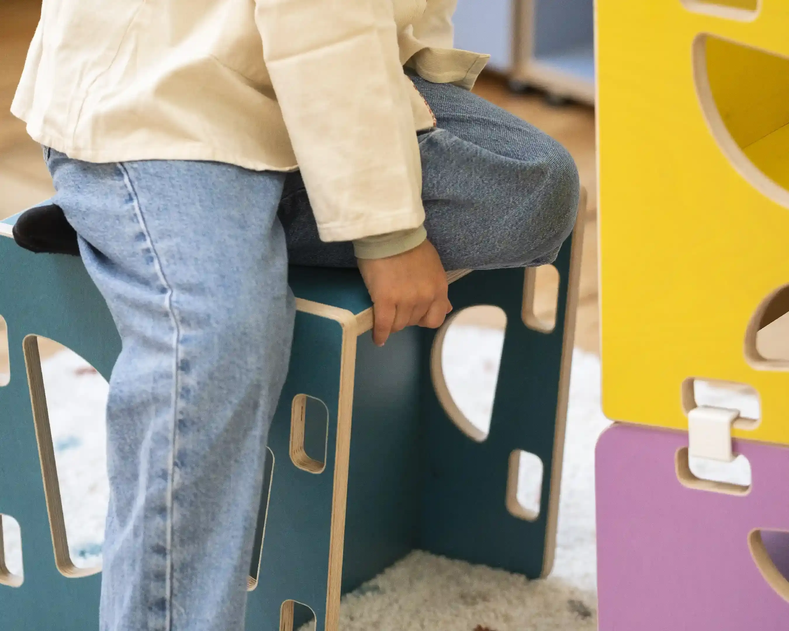 Kinderzimmer, Kindermöbel, Wendehocker, Ozeangrün, Spielturm, Tisch, 5x4, 20