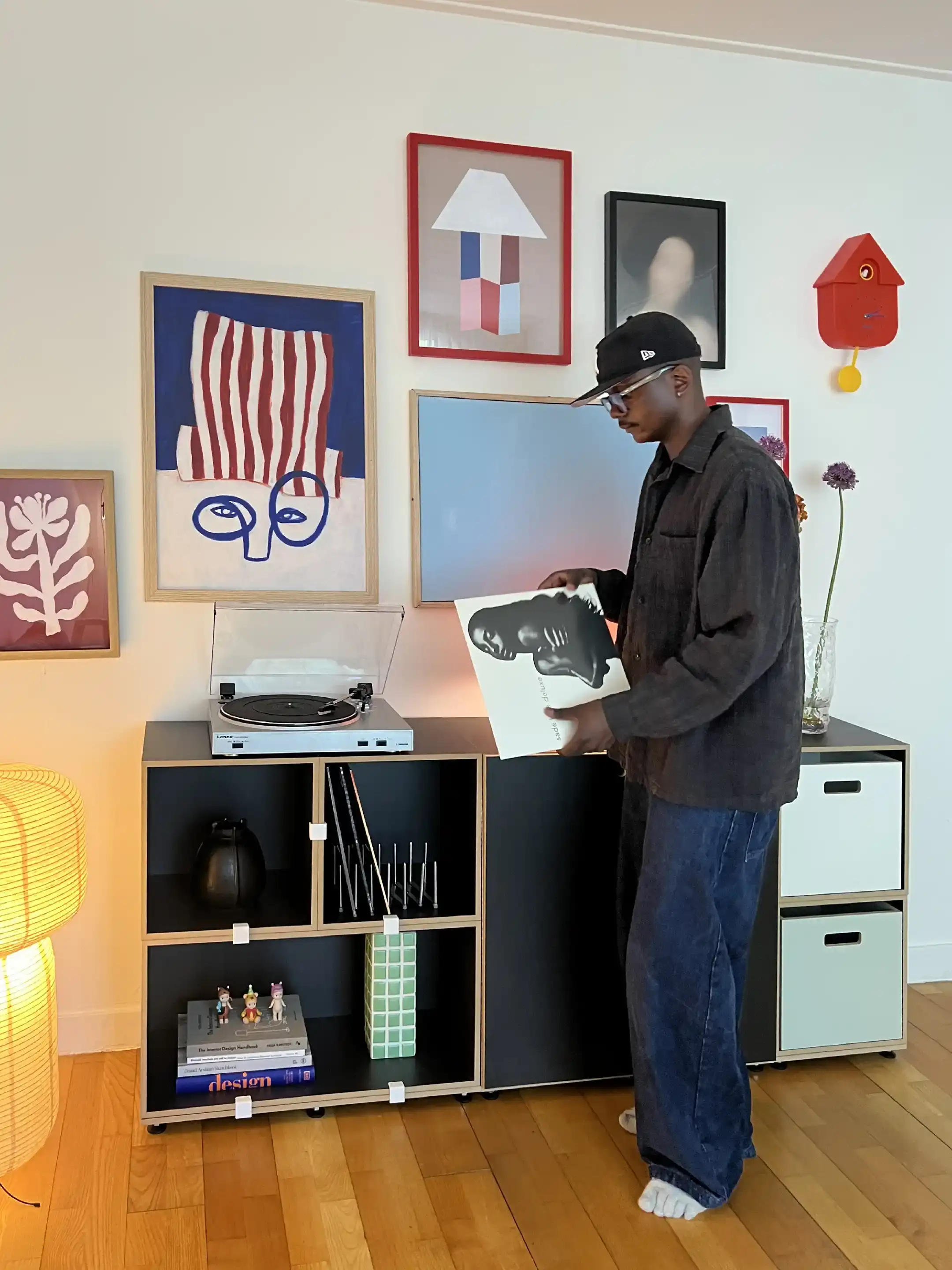 Koop, Sideboards, Wohnzimmerregale, Black Edition, Rodneyhome, Großes schwarzes Sideboard,  1:1 Einschub, Griff, Pistaziengrün, Weiß, Bilder, 40