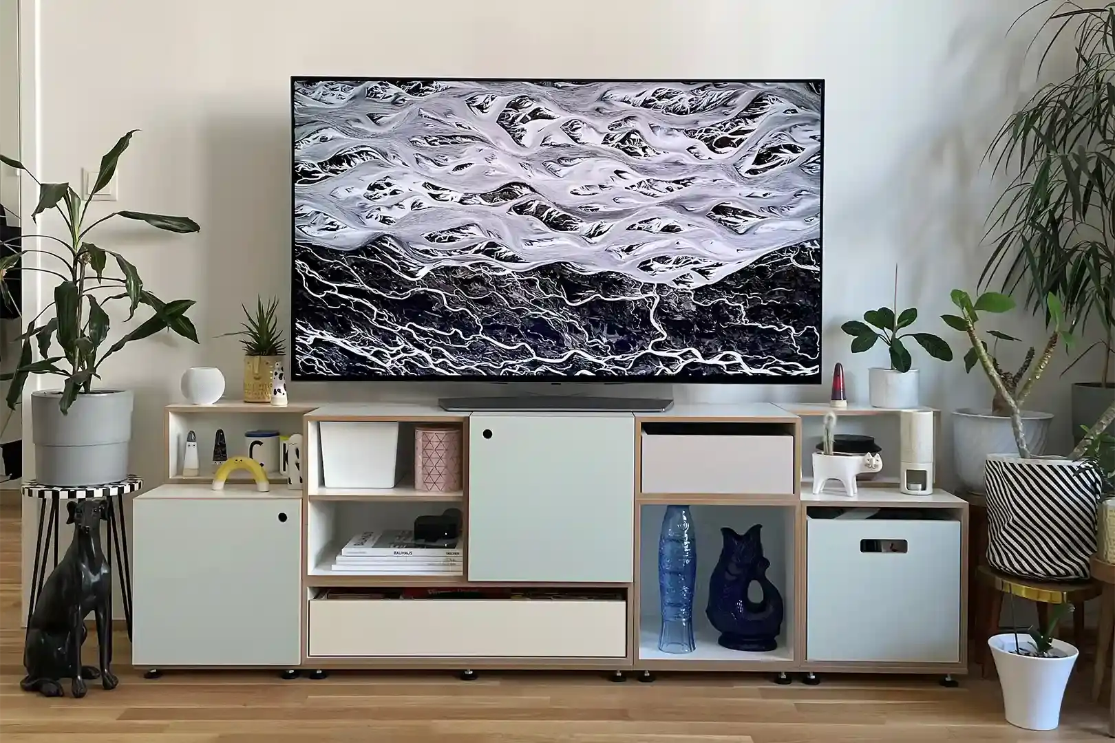 Buntes Wohnzimmerregal FAQ, Wohnzimmer, Fernseher, Kundenbilder, Kundenregale, 3x2, 20