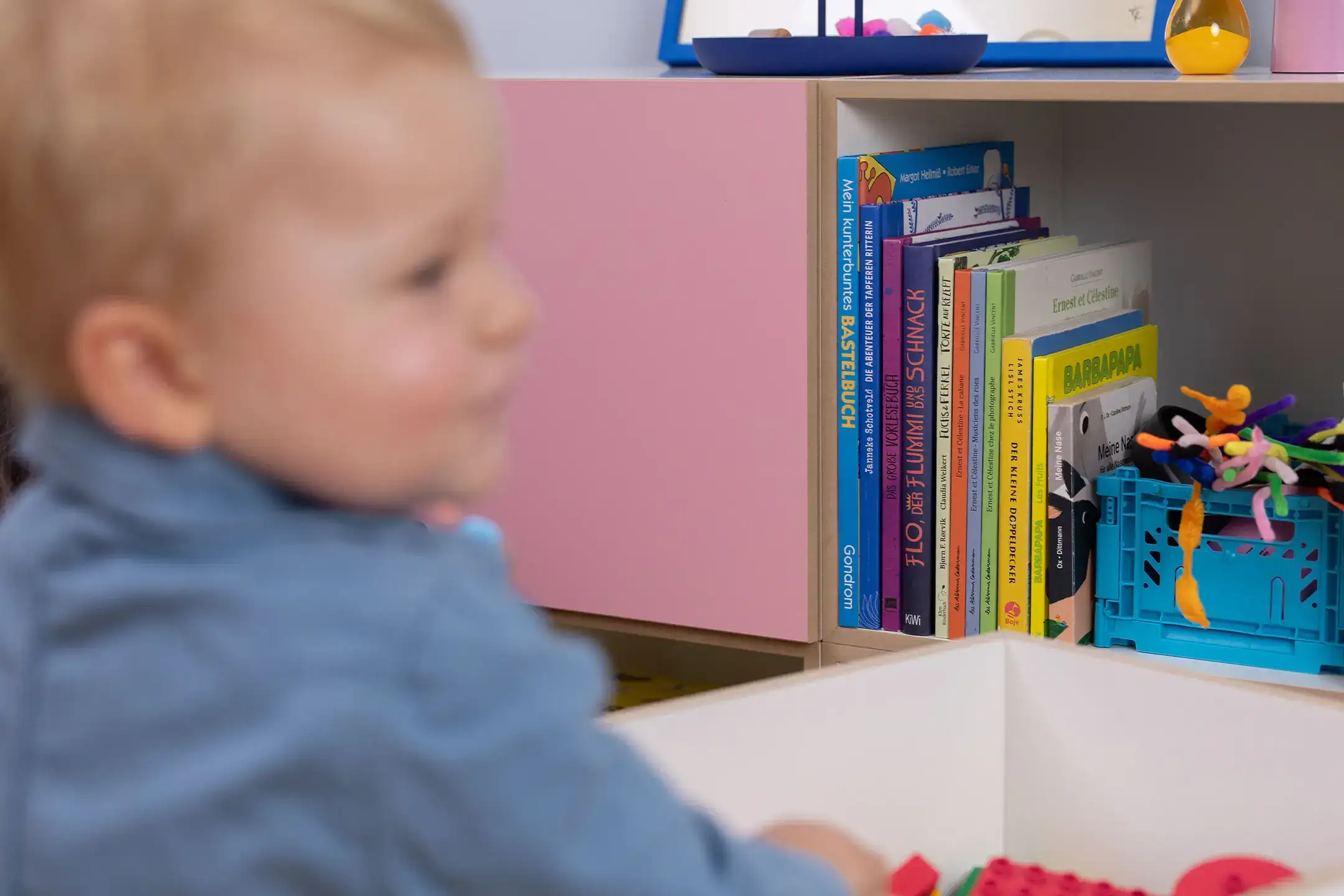 Kinderregal in Flamingopink FAQ, Kinderzimmer, Kinderregal, Flamingopink, Pink, Einschub, 3x2, 70