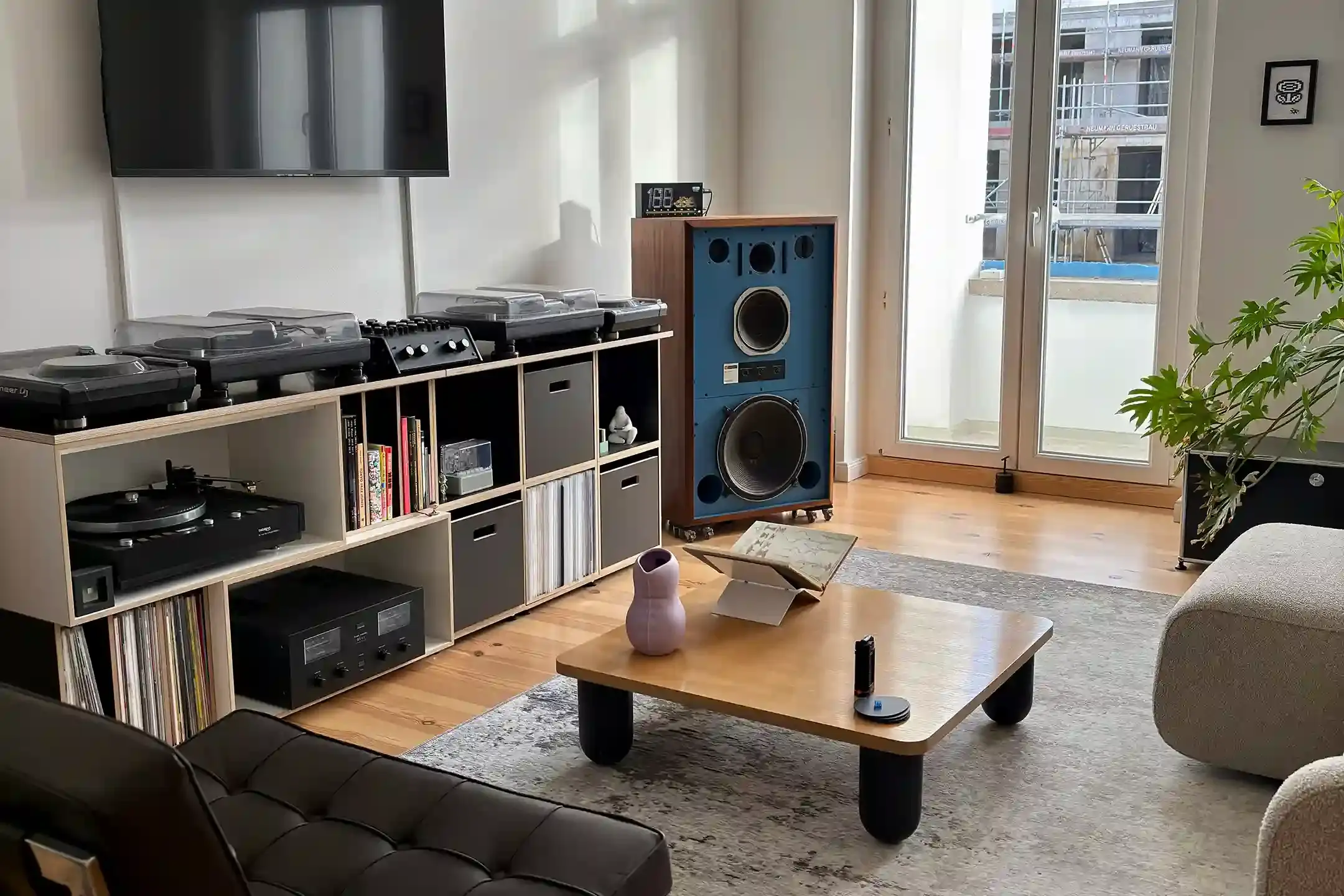 Schwarz-weißes HiFi-Regal FAQ, Black Edition, Einschränkungen, HiFi Modul, Abdeckplatte, Wohnzimmer, 3x2, 10