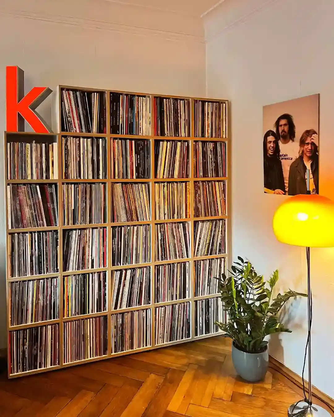 Kundenbilder, Schallplattenregale, Nirvana Poster, 4x5, 1080, 10