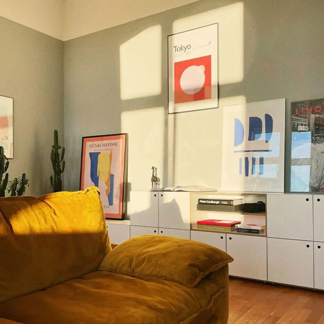 Kundenbilder, Sideboard, Türen, Instagram, Sonnenlicht