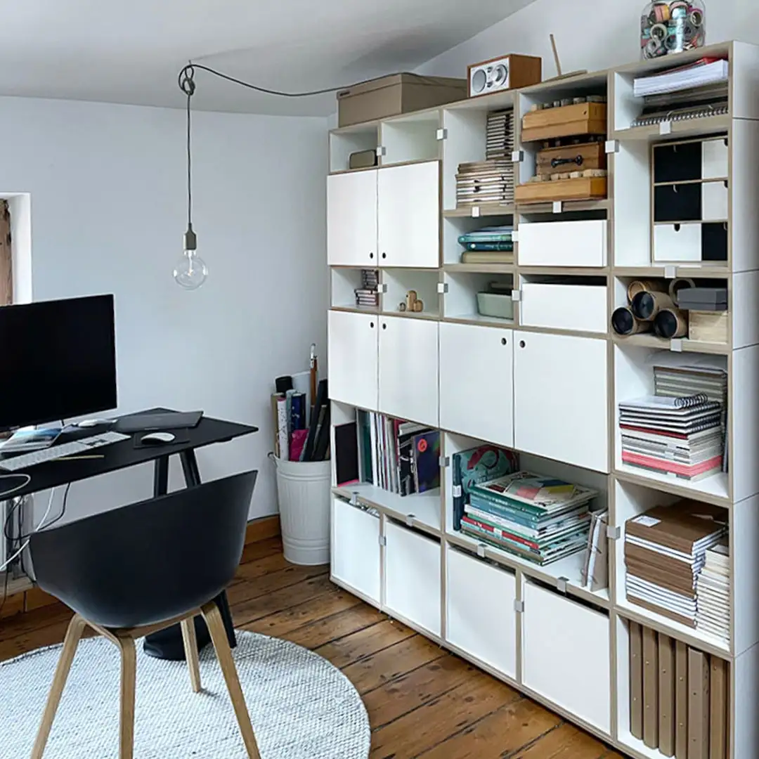 Kundenbilder, Home-Office, AKtenregale