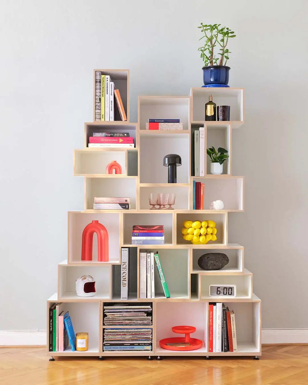 Wohnzimmerregale, Bücherregale, Modulares Wohnzimmerregal, Product Tile, Product Card, 1:1 Modul, 2:3 Modul, 1:2 Modul, 4x5, 4