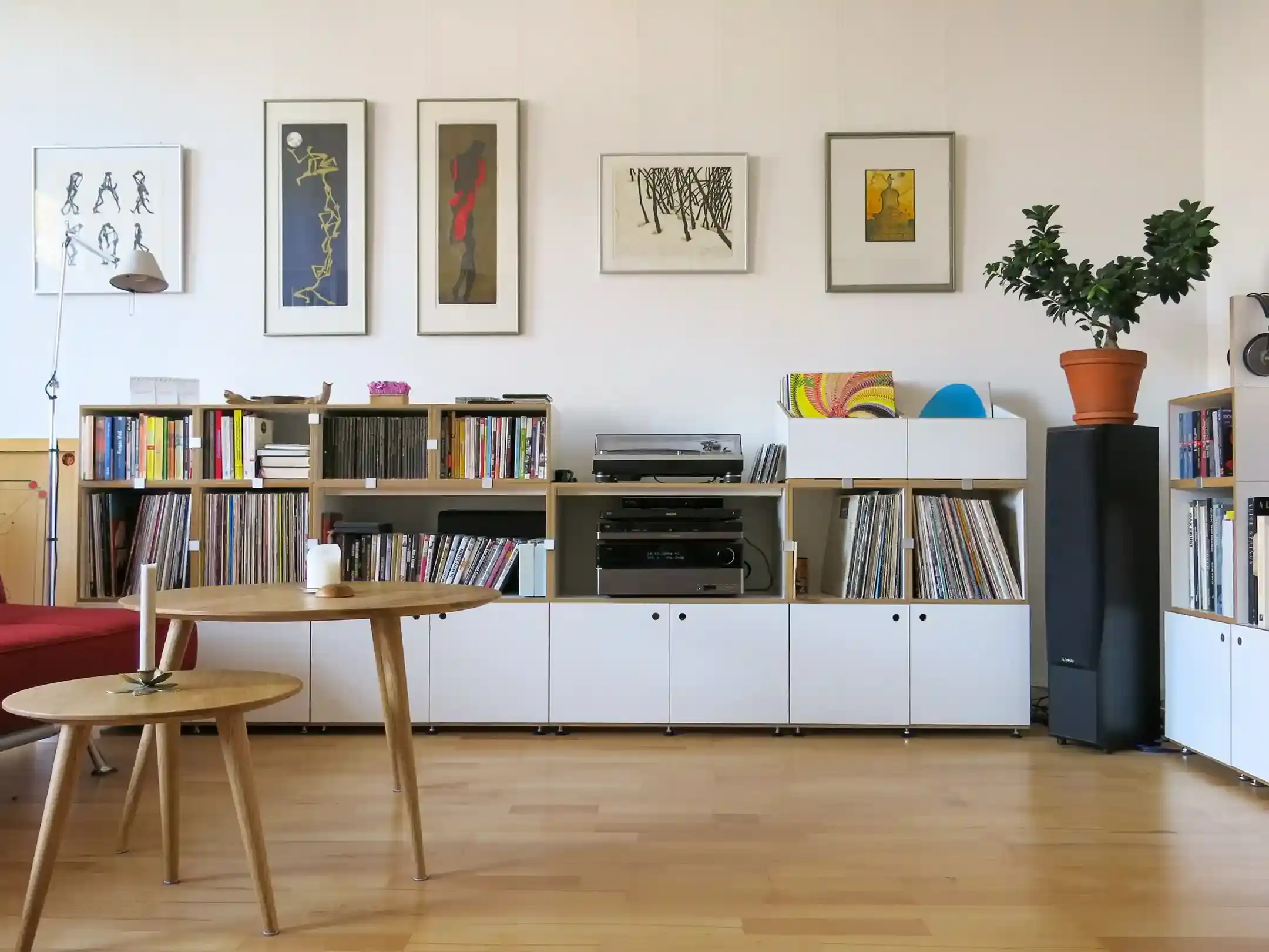 20251020, franziska-georgi, 06-5x4-20, room kitchen interior furniture house home table modern decor floor