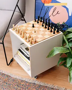 über uns, stocubos, Prak, Würfelregal auf Rollen, Rollplatte