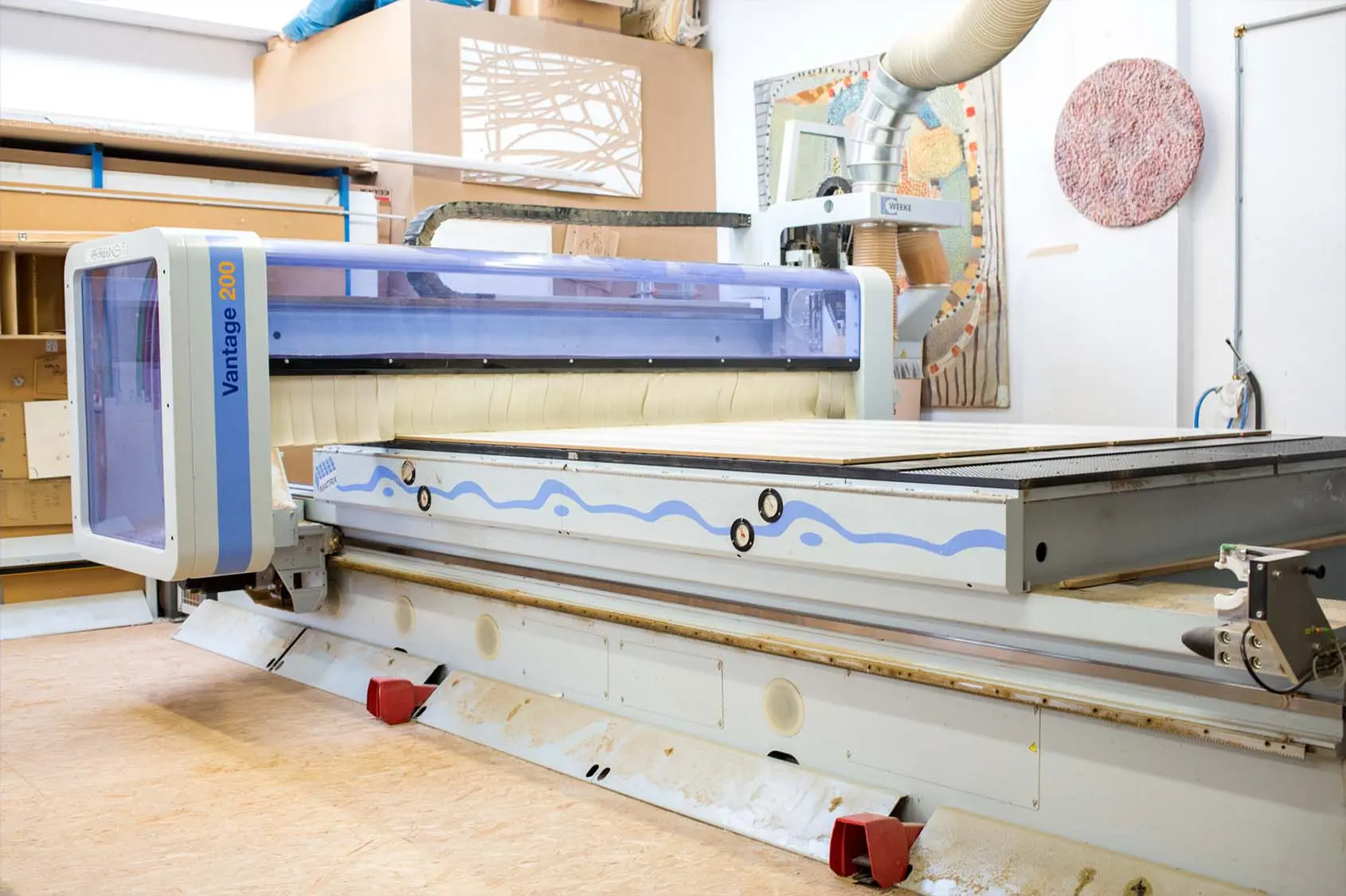 CNC Maschine Werkastatt, Produktion, CNC, Fräse, fräsen, bunt