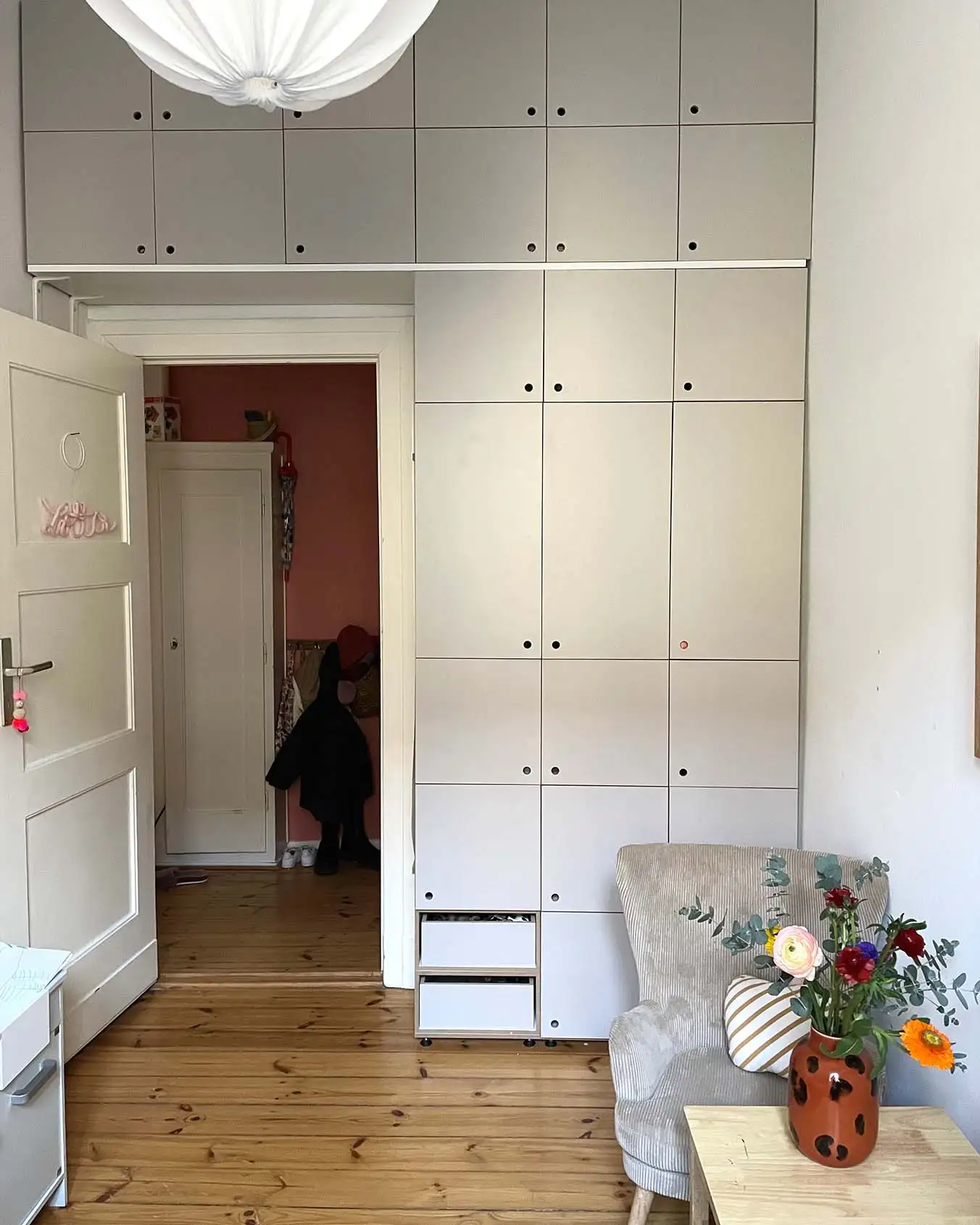 Großer Schrank mit Türen Kundenbilder, Kinderzimmer, Schlafzimmer, Schränke