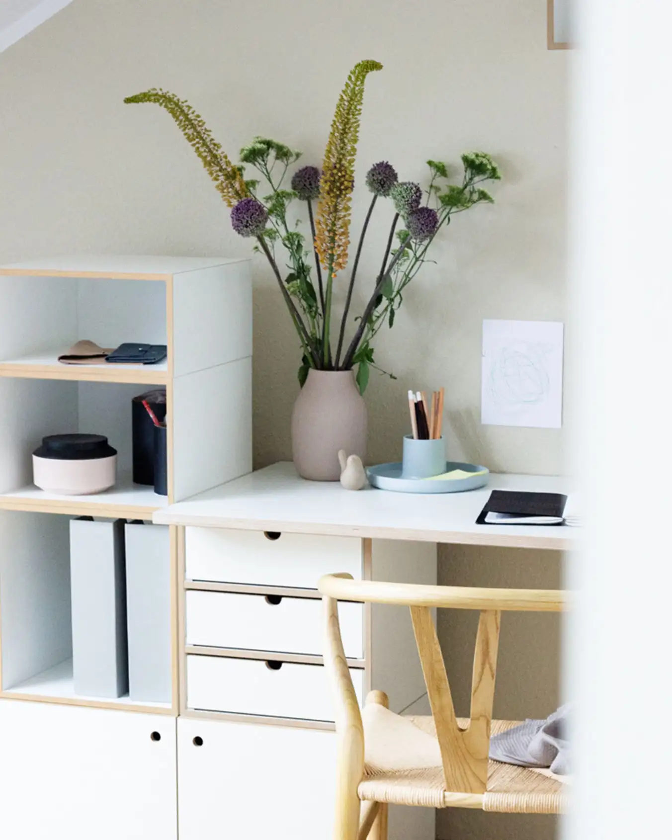 Modularer Schreibtisch mit F3 Modulen Koop, Newniq, Home Office