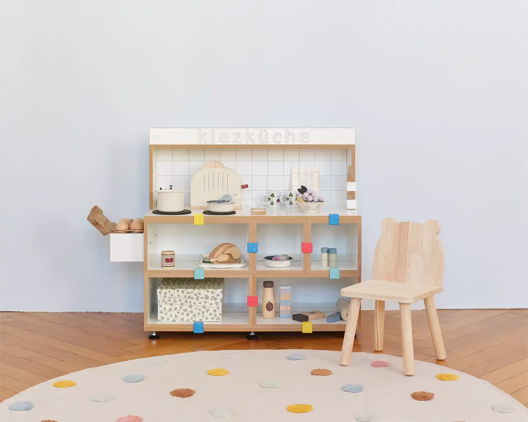 Kiezküche Kinderzimmer, Kinderregale, Kiezküche