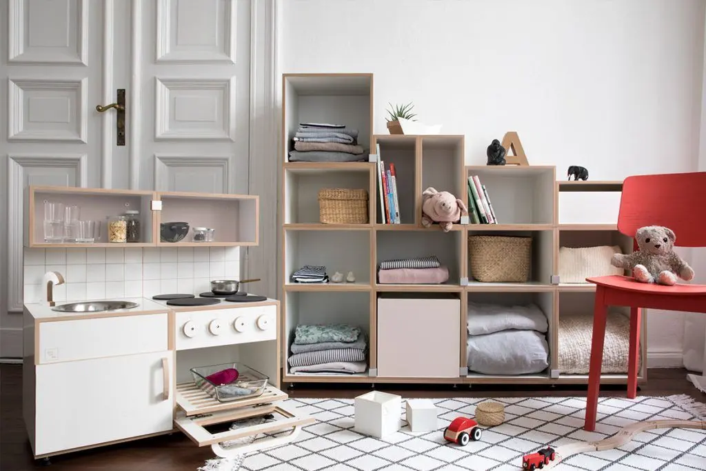 Kinderecke in Kaschmirgrau Blog, Kinderzimmer, Kinderküche, Kinderregal, kaschmirgrau