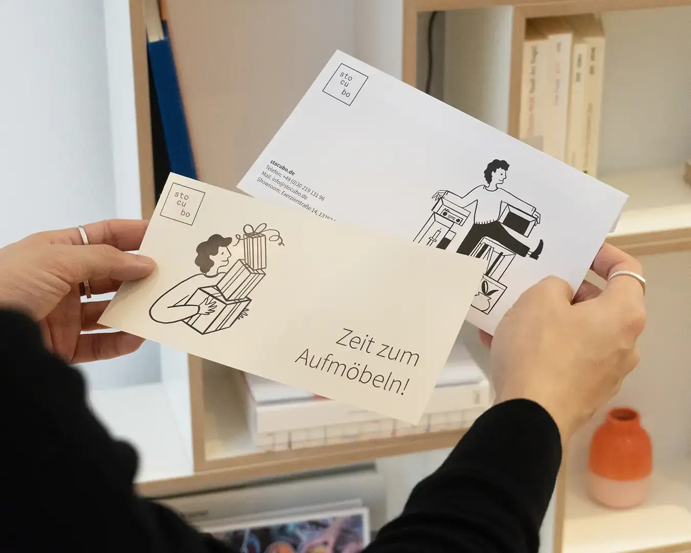 stocubo Gutschein Gutschein, vanillegelb, Hände