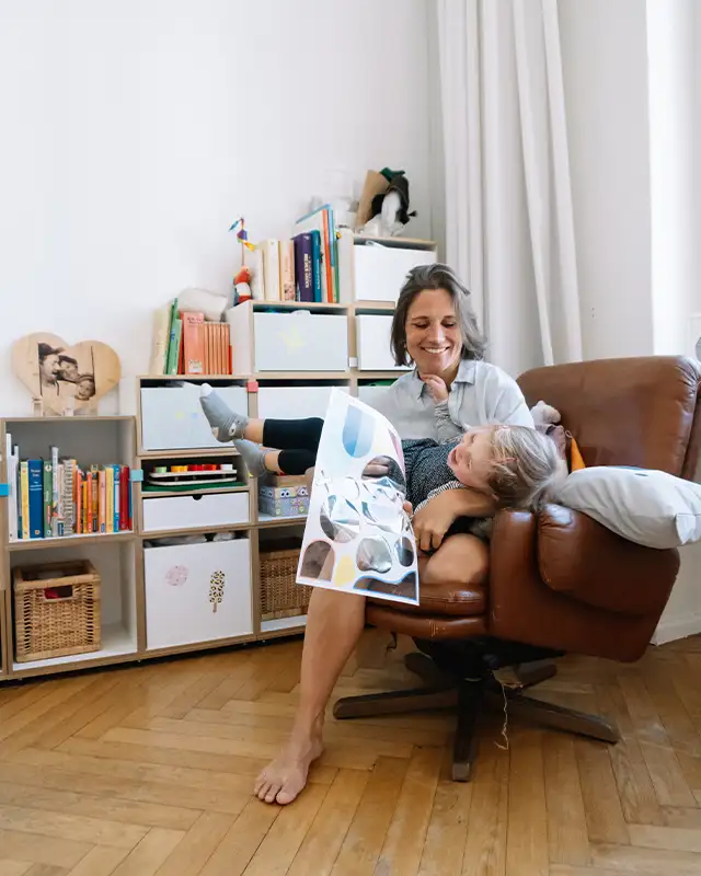 Julia und ihre Tochter Julia Haneke, zuhause