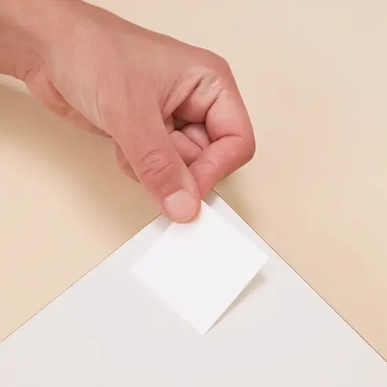 Aufbauanleitung, Modularer Schreibtisch L, XXL-Schreibtisch, Kiezladen, Kiezküche, Anti-Rutsch-Pads, Schritt 2