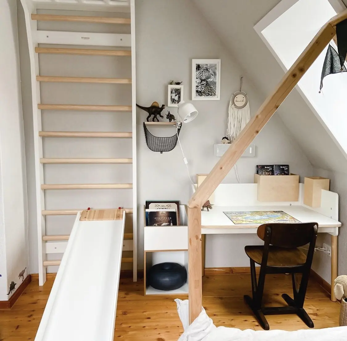 Kundenbild Kinderzimmer mit Leiter