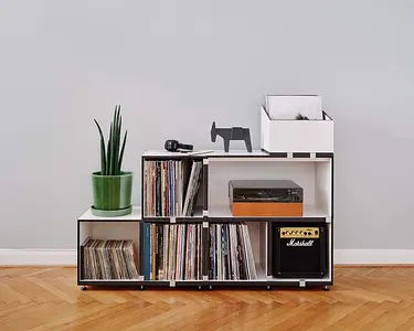 Schallplattenregale, Sideboards, LP-Box, Sockel, HiFi-Modul, Aluminiumklammer, schwarze KantenLP-Box, Sockel, HiFi-Modul, 1:1 Grundplatte, schwarze Kanten